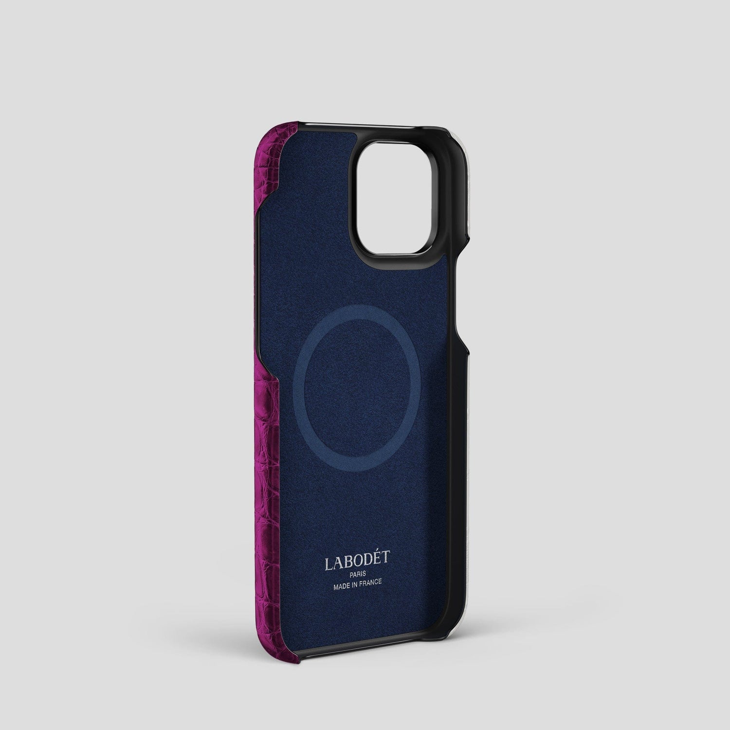 Fuchsia iPhone 14 Pro Himalaya Classic Case with Black Metal -3 | Fuchsia-Black