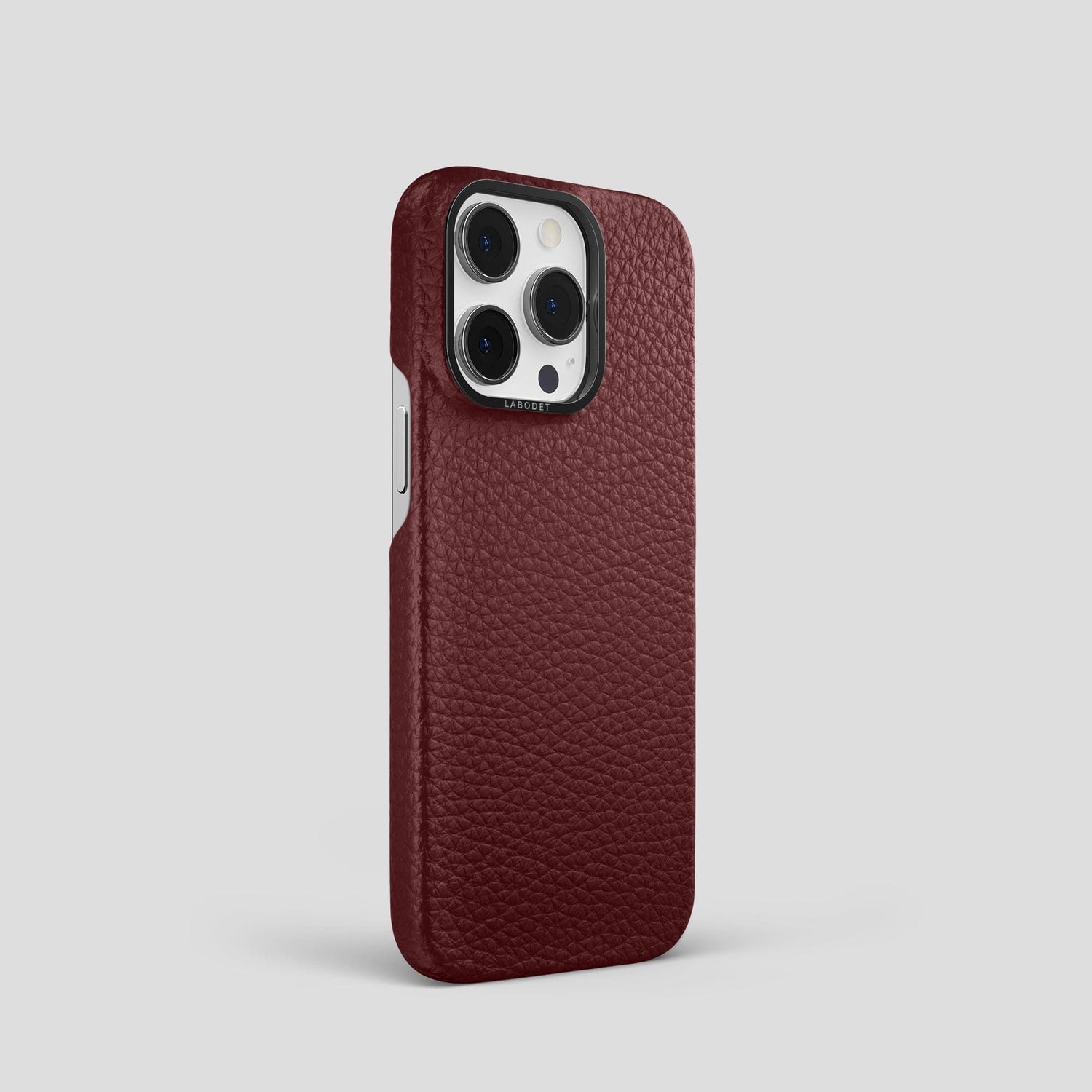 Bordeaux iPhone 15 Pro Classic Case Calf with Black Metal -2 | Bordeaux-Black