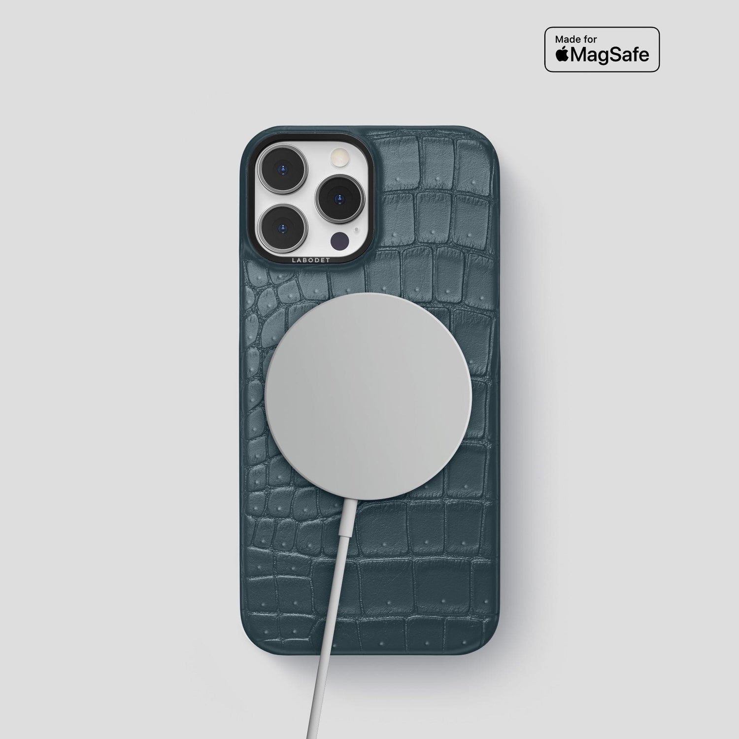Denim iPhone 15 Pro Classic Case Porosus Crocodile with Black Metal -5 | Denim-Black