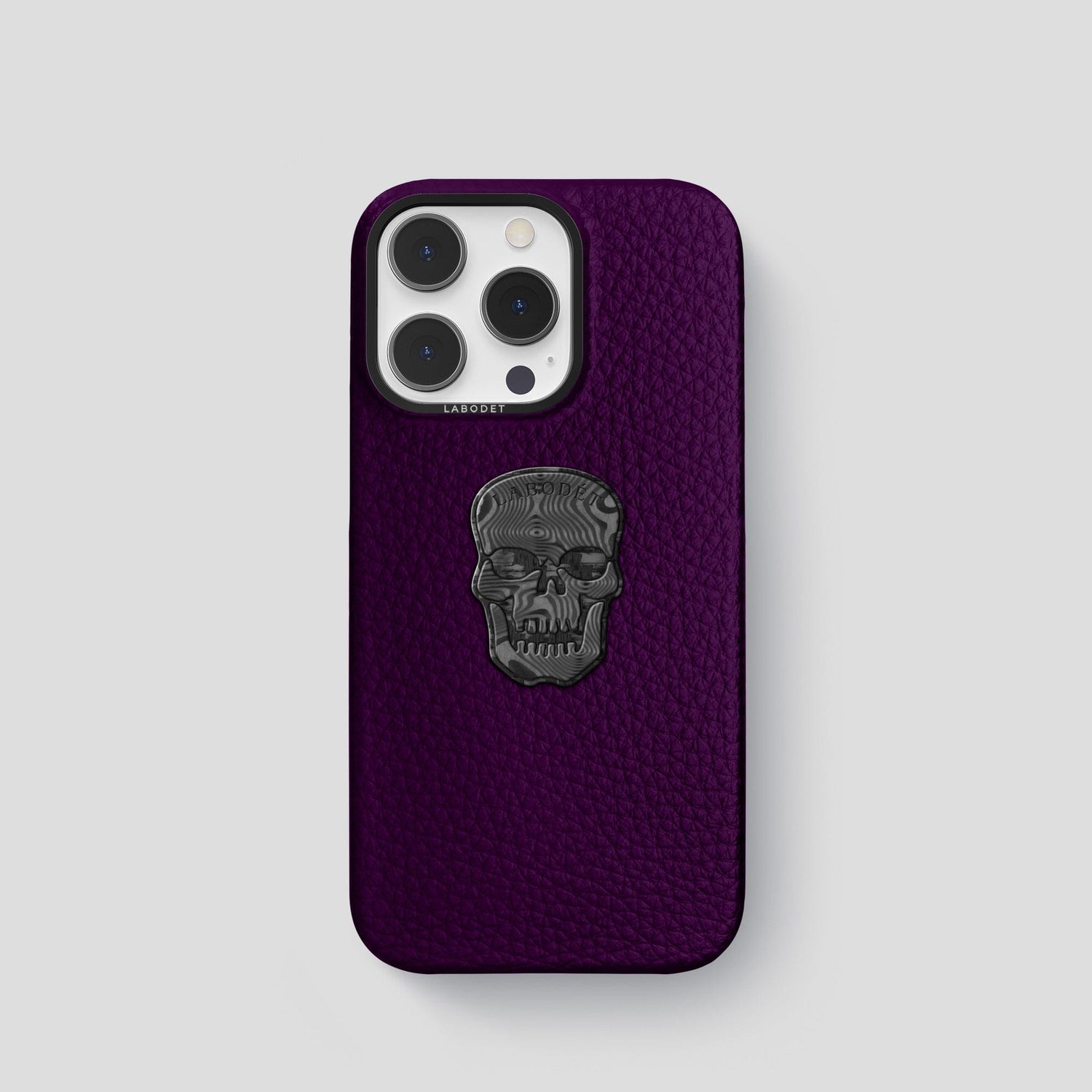 Violet iPhone 15 Pro Classic Case Calf with Black Metal -1 | Violet-Black
