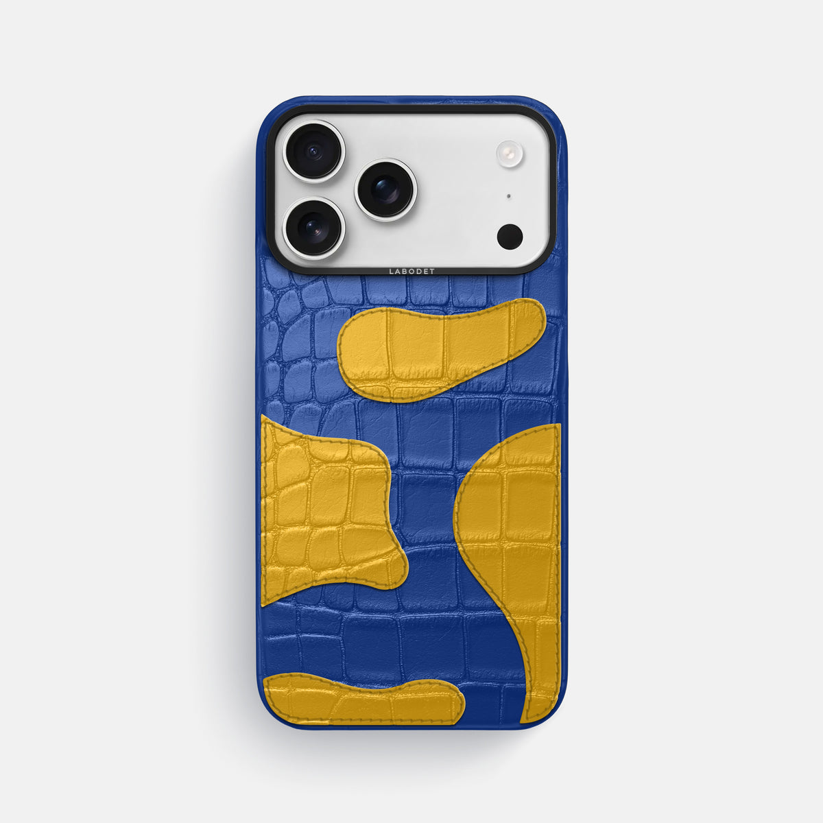 Royal Blue iPhone 17 Pro Max Camouflage Case In Alligator with Black Metal -1 | Royal-Blue-Black