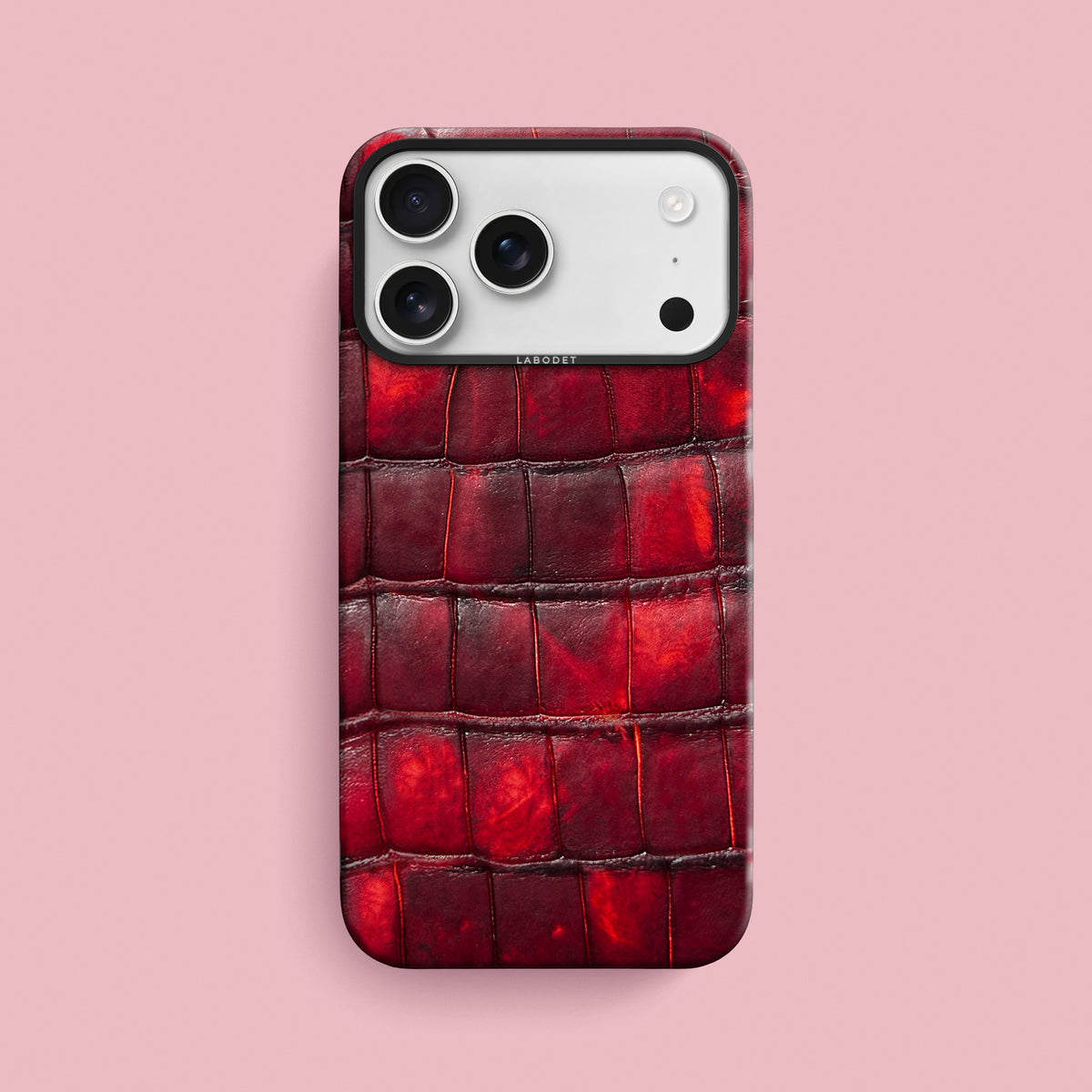 Vesuvio iPhone 17 Pro Max Classic Case 1/1 Alligator with Black Metal -1 | Vesuvio-Black