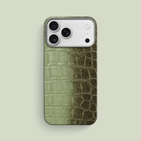 Classic Case Celadon Green For iPhone 17 Pro Max In Himalayan Crocodile