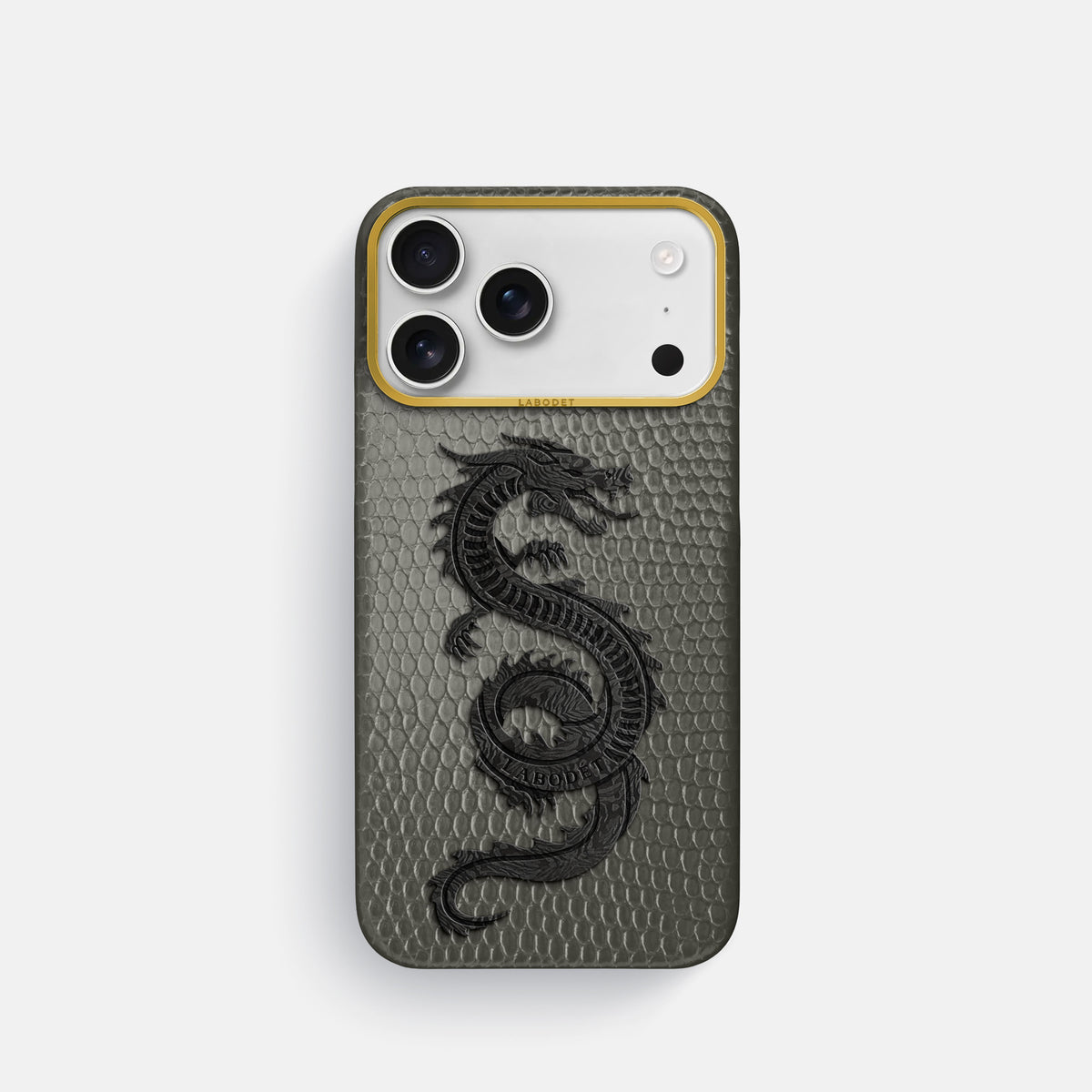 Classic Case With Carbon Dragon For iPhone 17 Pro In Lizard -1 | Grey-Gold