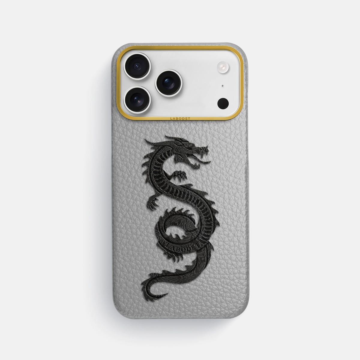 Classic Case With Carbon Dragon For iPhone 17 Pro Max In Calf -1 | Nuage-Gold
