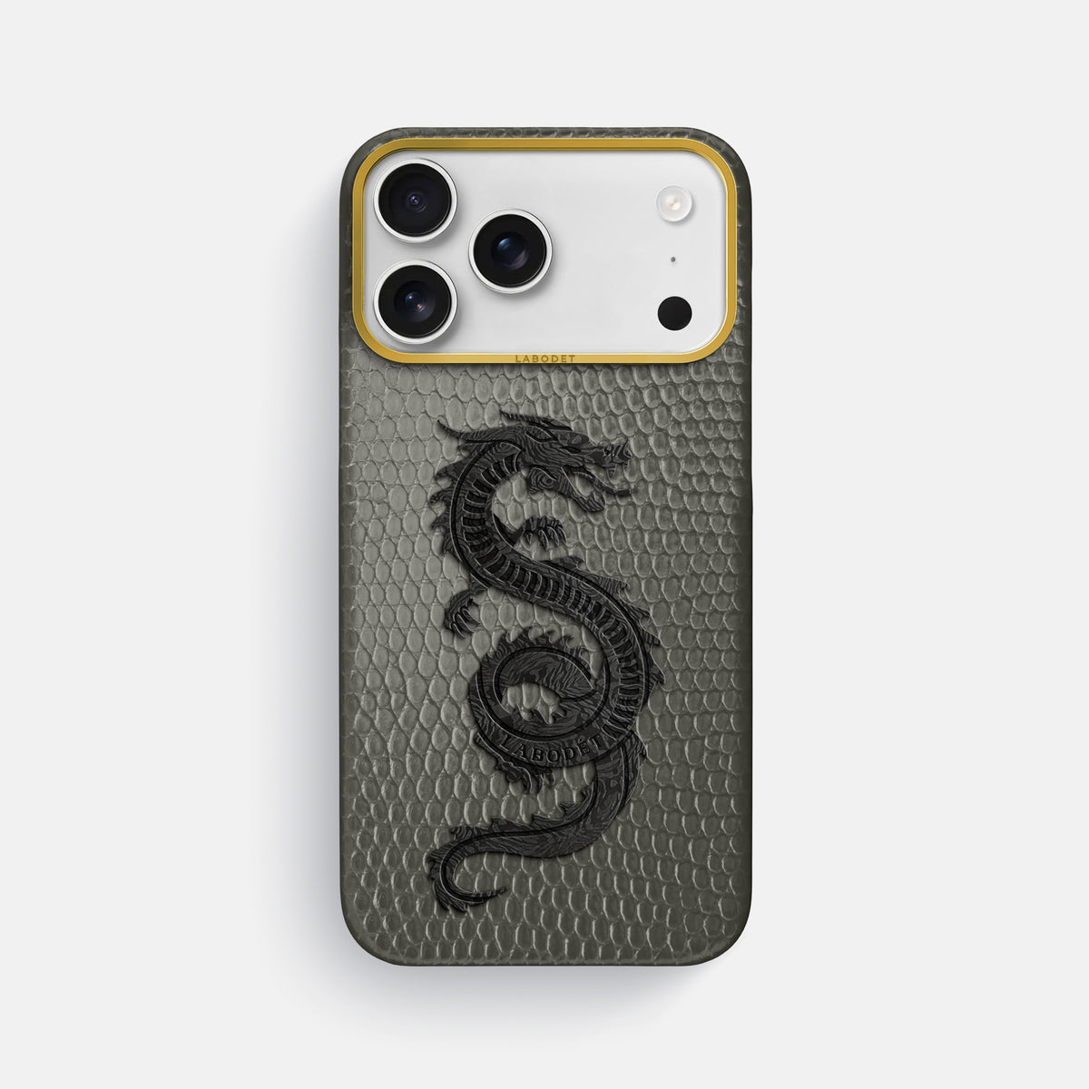 Classic Case With Carbon Dragon For iPhone 17 Pro Max In Lizard -1 | Grey-Gold