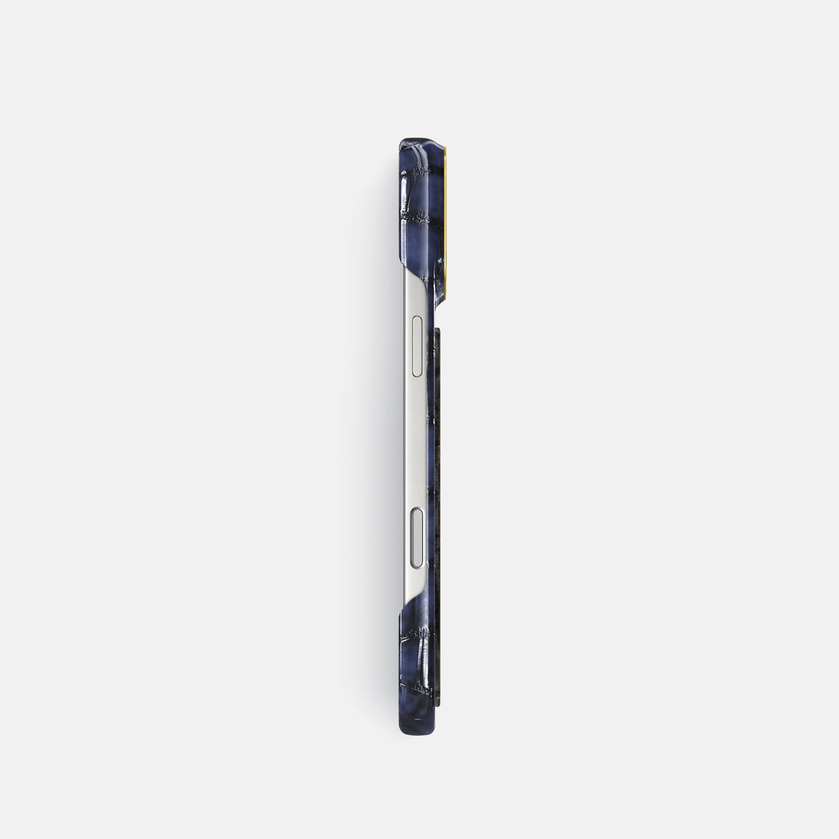Classic Case With Carbon Dragon For iPhone 17 Pro In Patina Alligator -3 | Havana-Blue-Gold