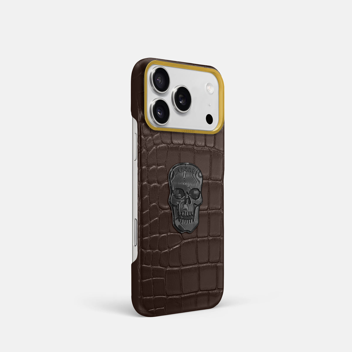 Classic Case With Carbon Skull For iPhone 17 Pro In Alligator -2 | Dark-Brown-Gold