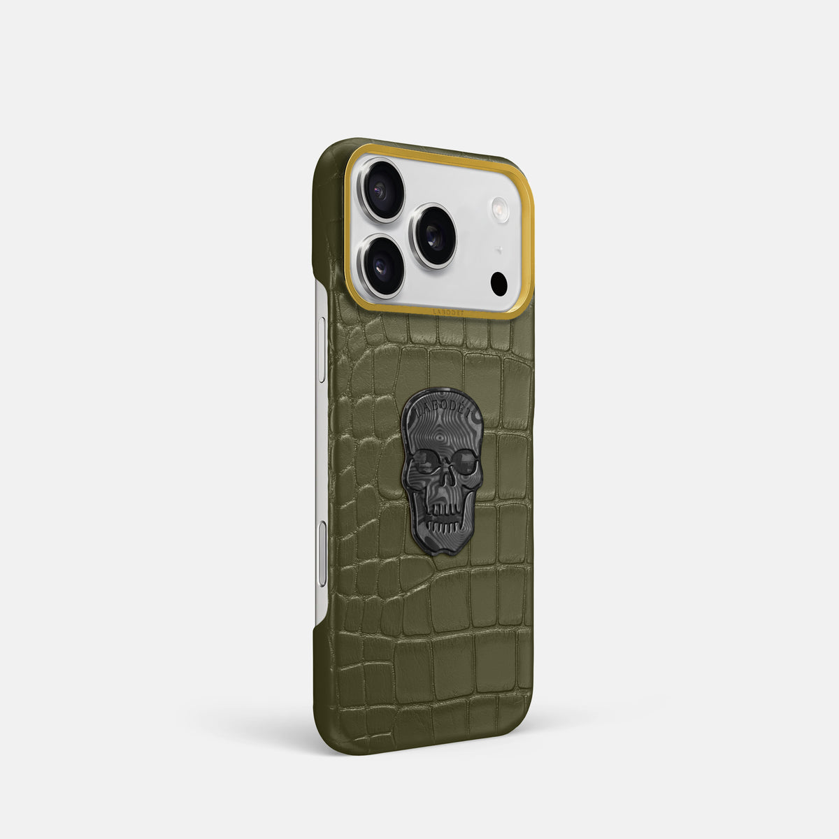 Classic Case With Carbon Skull For iPhone 17 Pro In Alligator -2 | Kaki-Green-Gold