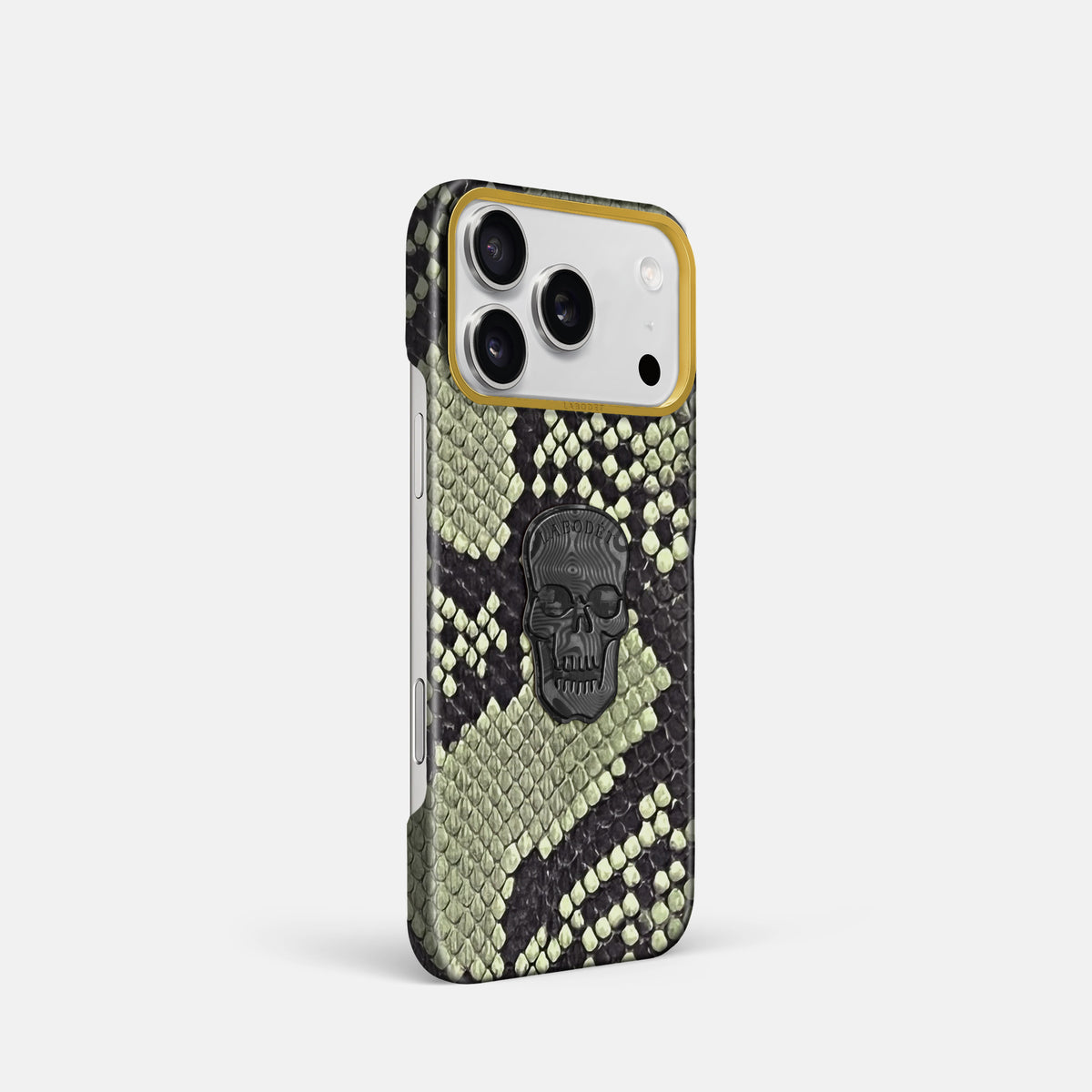 Classic Case With Carbon Skull For iPhone 17 Pro In Deluxe Python -2 | Army-Green-Gold
