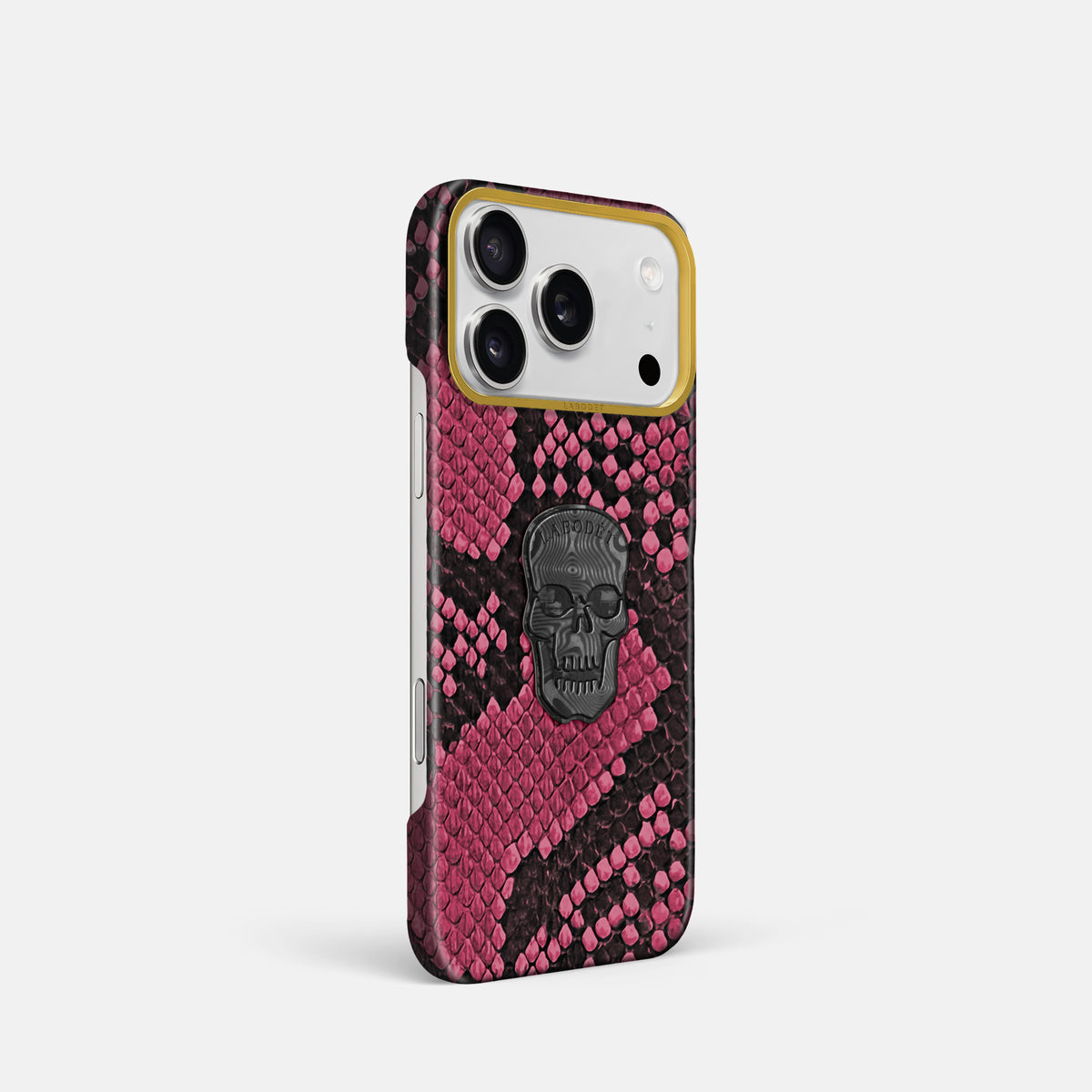 Classic Case With Carbon Skull For iPhone 17 Pro In Deluxe Python -2 | Burgundy-Gold