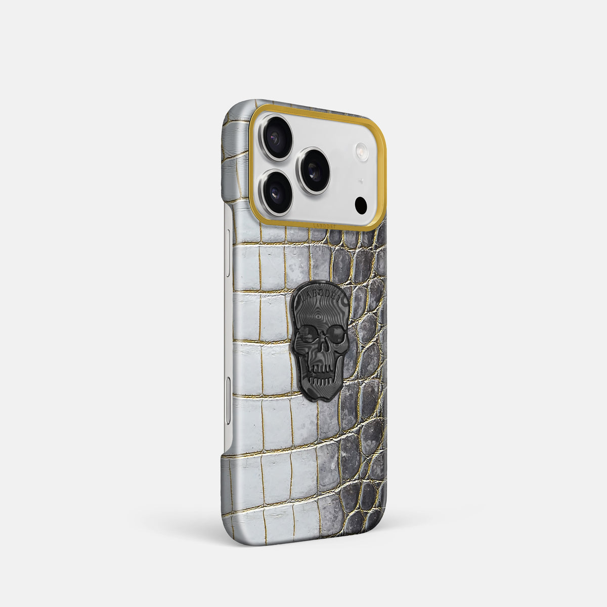 Classic Case With Carbon Skull For iPhone 17 Pro In Himalayan Crocodile -2 | Gold-Gold