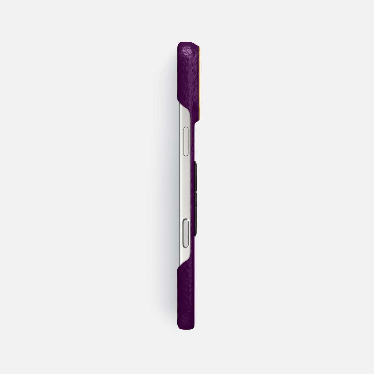 Classic Case With Carbon Skull For iPhone 17 Pro Max In Calf -3 | Violet-Gold