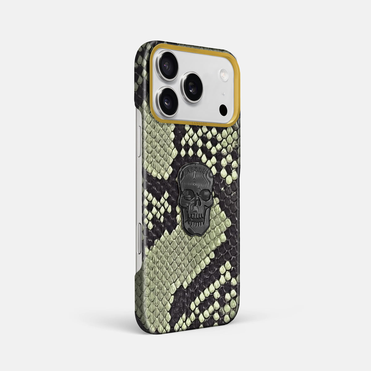 Classic Case With Carbon Skull For iPhone 17 Pro Max In Deluxe Python -2 | Army-Green-Gold