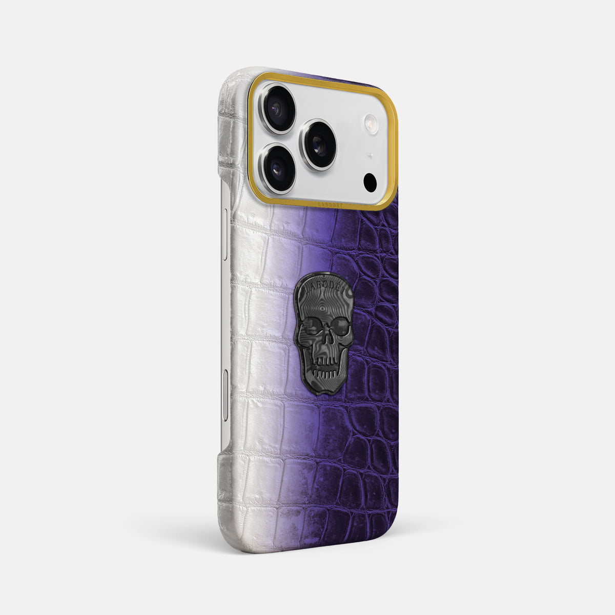 Classic Case With Carbon Skull For iPhone 17 Pro Max In Himalayan Crocodile -2 | Purple-Gold
