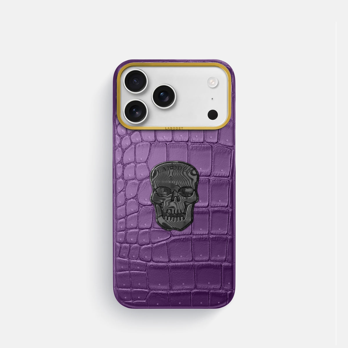 Classic Case With Carbon Skull For iPhone 17 Pro In Porosus Crocodile -1 | Purple-Gold