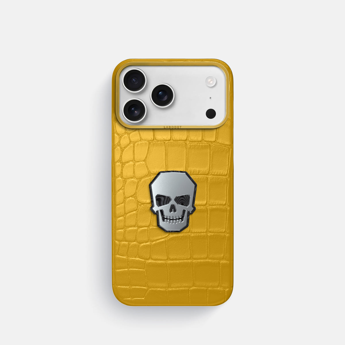 Classic Case With Titanium Skull For iPhone 17 Pro In Alligator -1 | Yellow-Gold