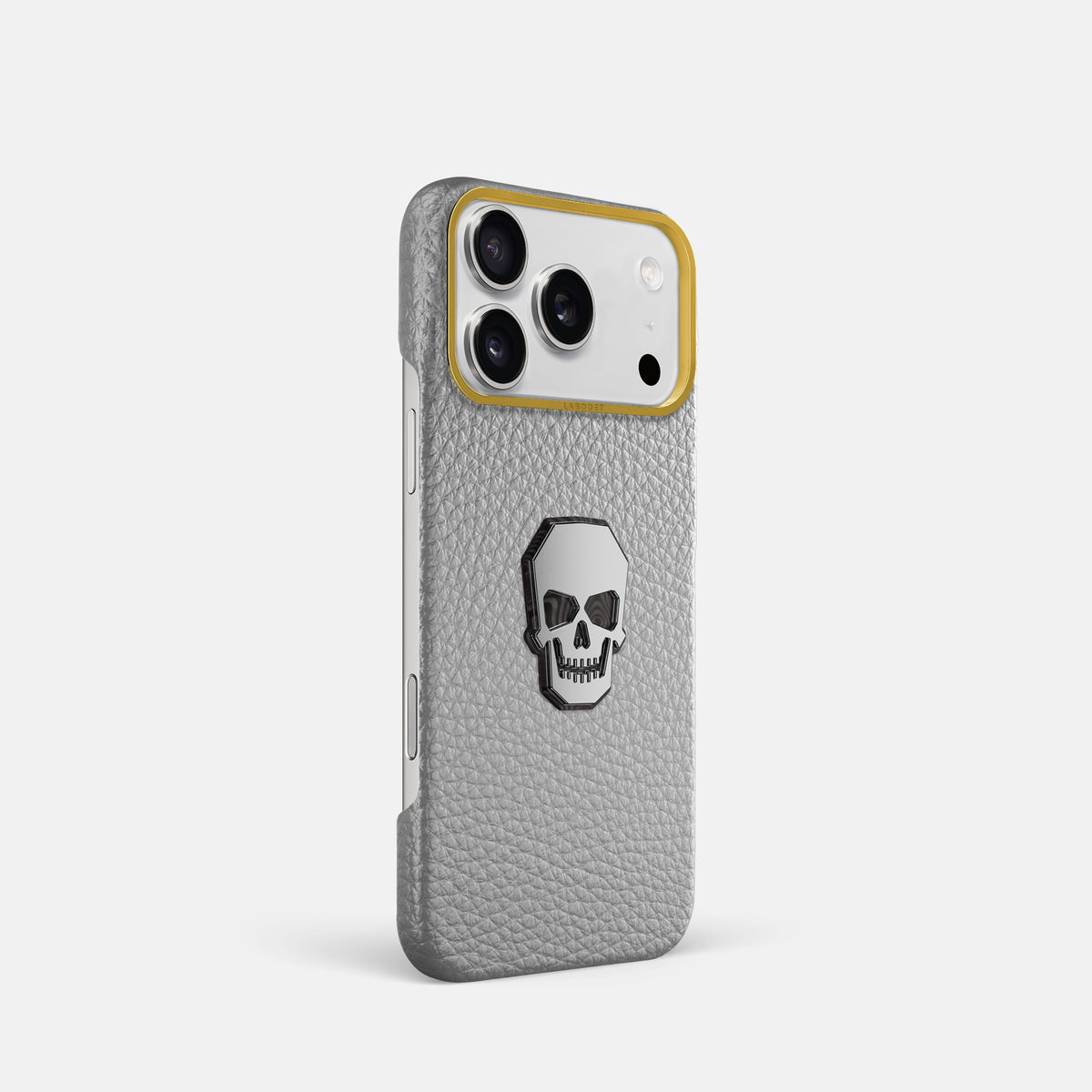 Classic Case With Titanium Skull For iPhone 17 Pro In Calf -2 | Nuage-Gold