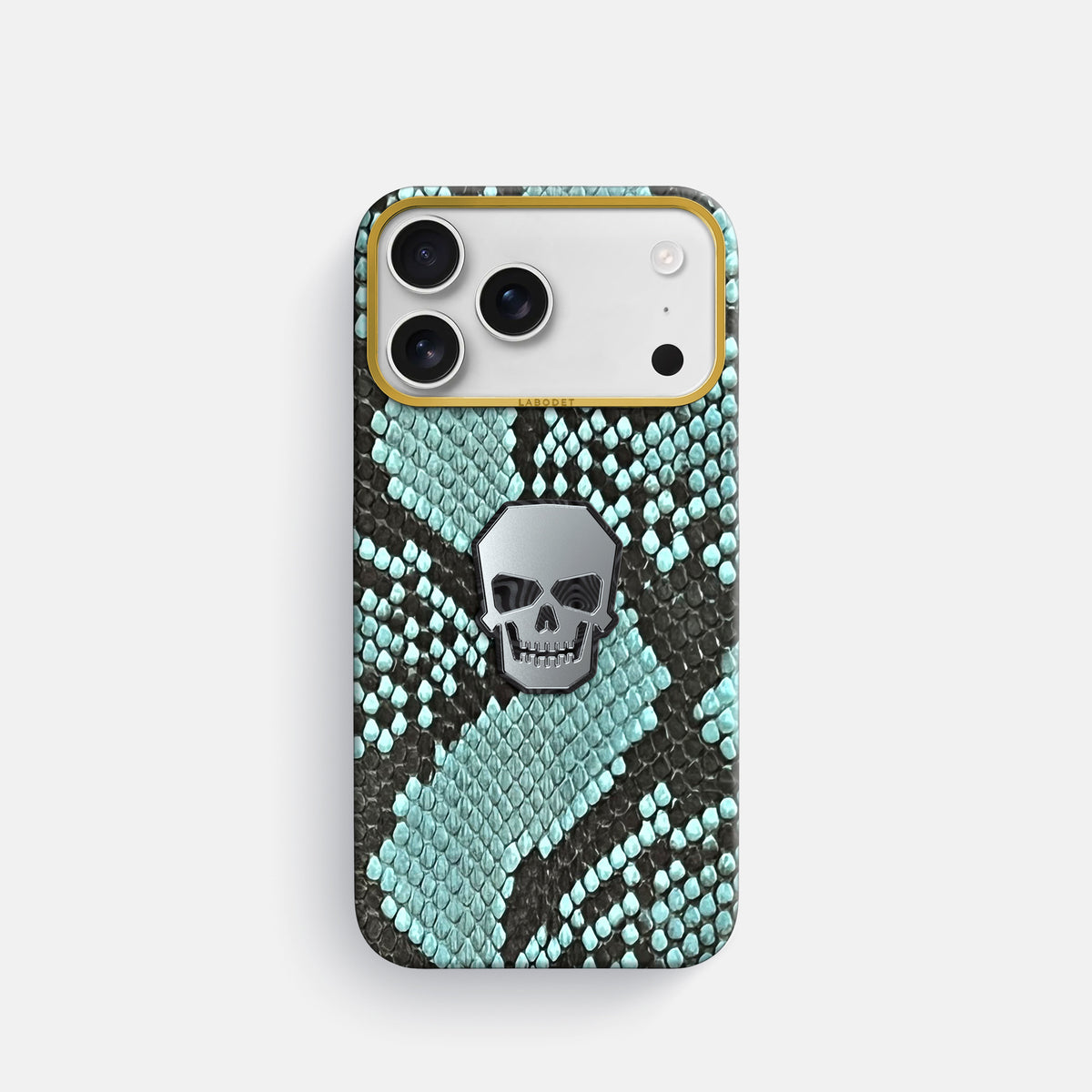 Classic Case With Titanium Skull For iPhone 17 Pro In Deluxe Python -1 | Blue-Lagoon-Gold