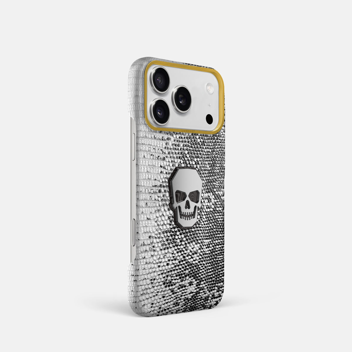 Classic Case With Titanium Skull For iPhone 17 Pro In Himalayan Lizard -2 | Dark-Gold