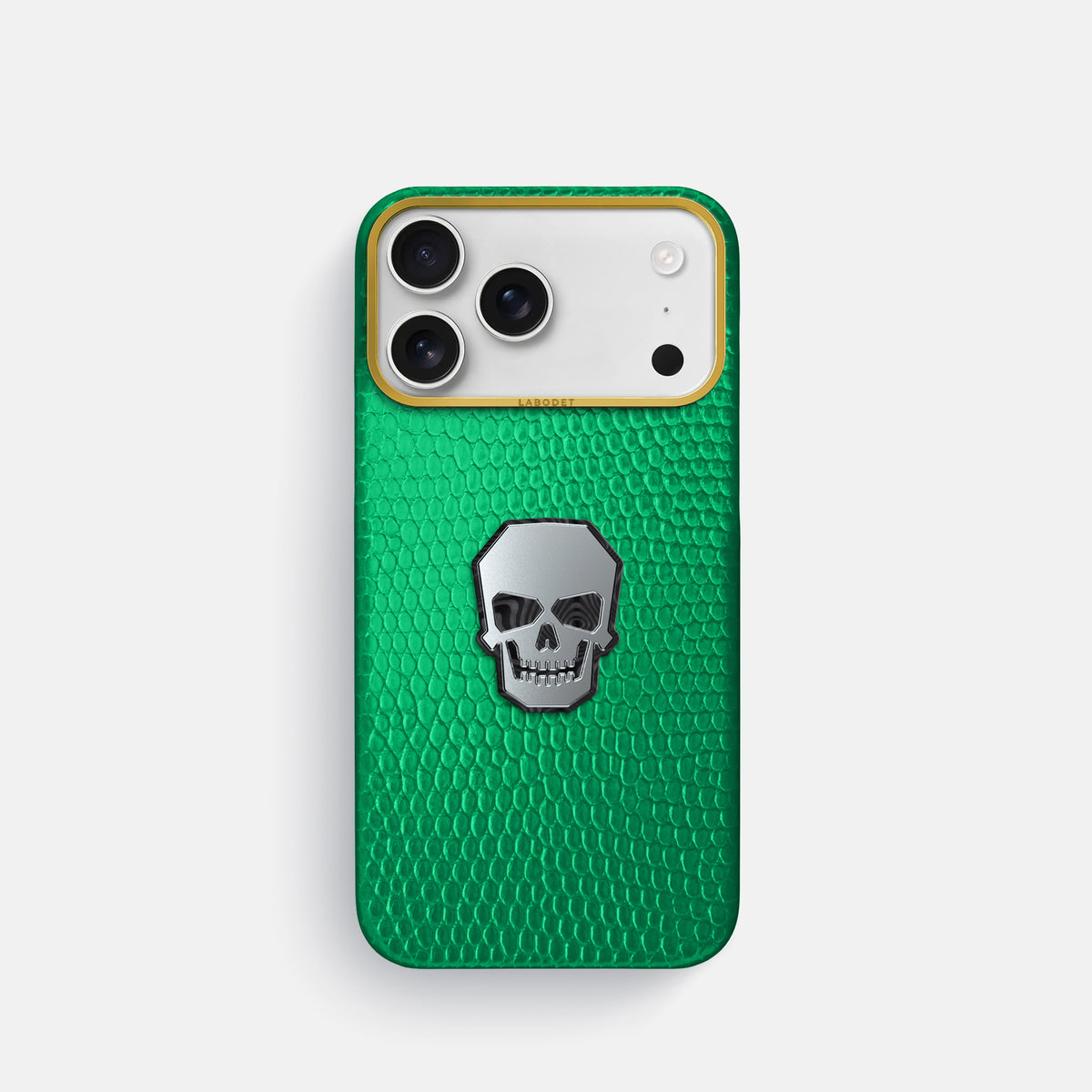 Classic Case With Titanium Skull For iPhone 17 Pro In Lizard -1 | Apple-Green-Gold