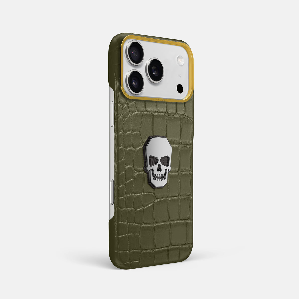 Classic Case With Titanium Skull For iPhone 17 Pro Max In Alligator -2 | Kaki-Green-Gold