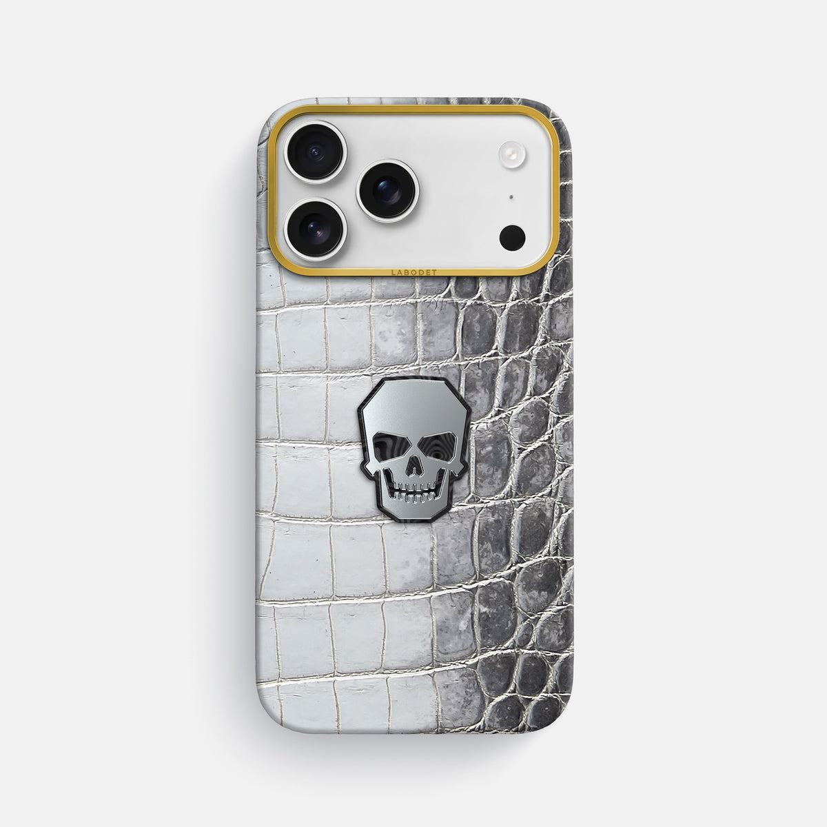 Classic Case With Titanium Skull For iPhone 17 Pro Max In Himalayan Crocodile -1 | Silver-Gold