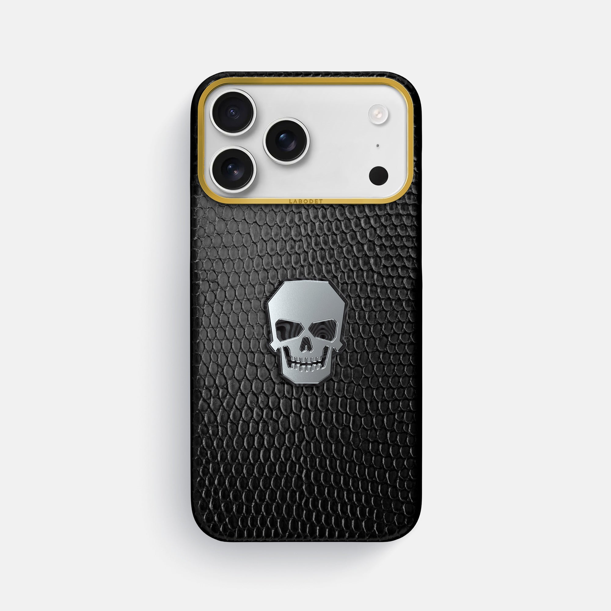 Classic Case With Titanium Skull For iPhone 17 Pro Max In Lizard