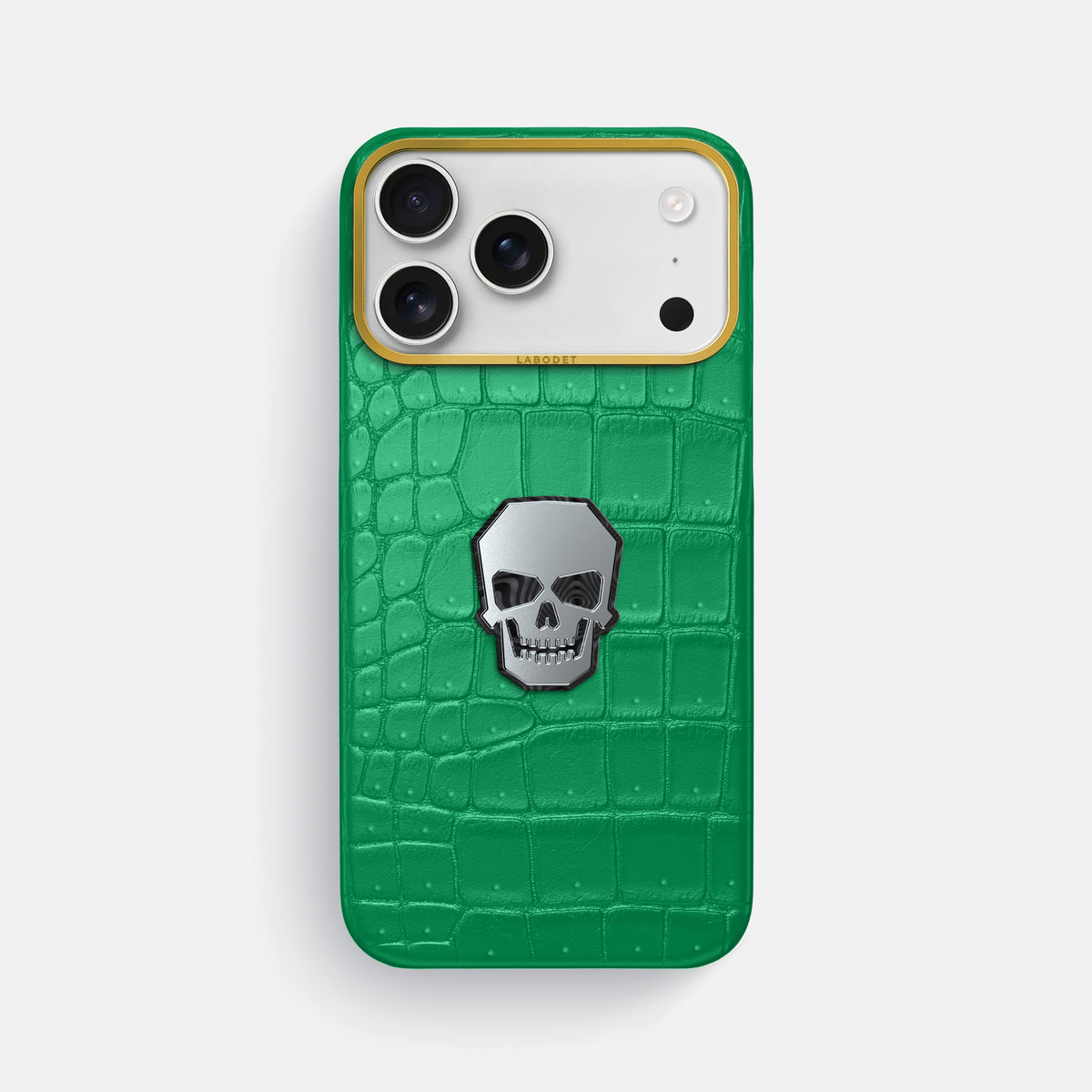 Classic Case With Titanium Skull For iPhone 17 Pro Max In Porosus Crocodile -1 | Cactus-Green-Gold