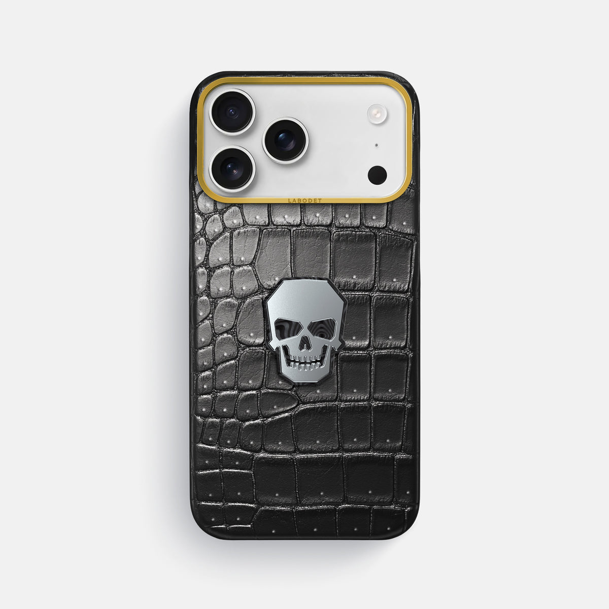 Classic Case With Titanium Skull For iPhone 17 Pro Max In Porosus Crocodile -1 | Shiny-Black-Gold