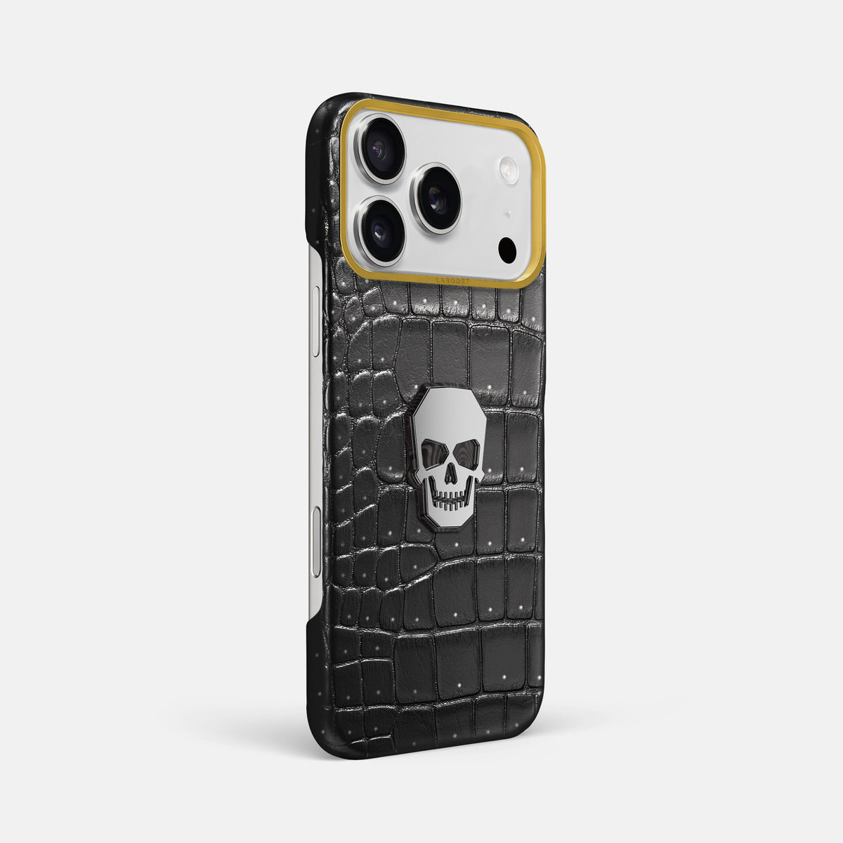 Classic Case With Titanium Skull For iPhone 17 Pro Max In Porosus Crocodile -2 | Shiny-Black-Gold
