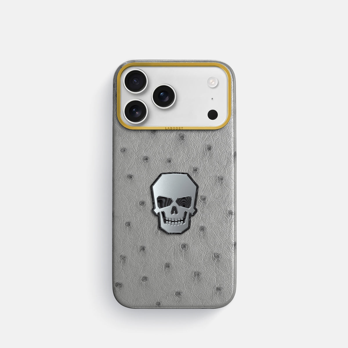 Classic Case With Titanium Skull For iPhone 17 Pro In Ostrich -1 | Silver-Gold