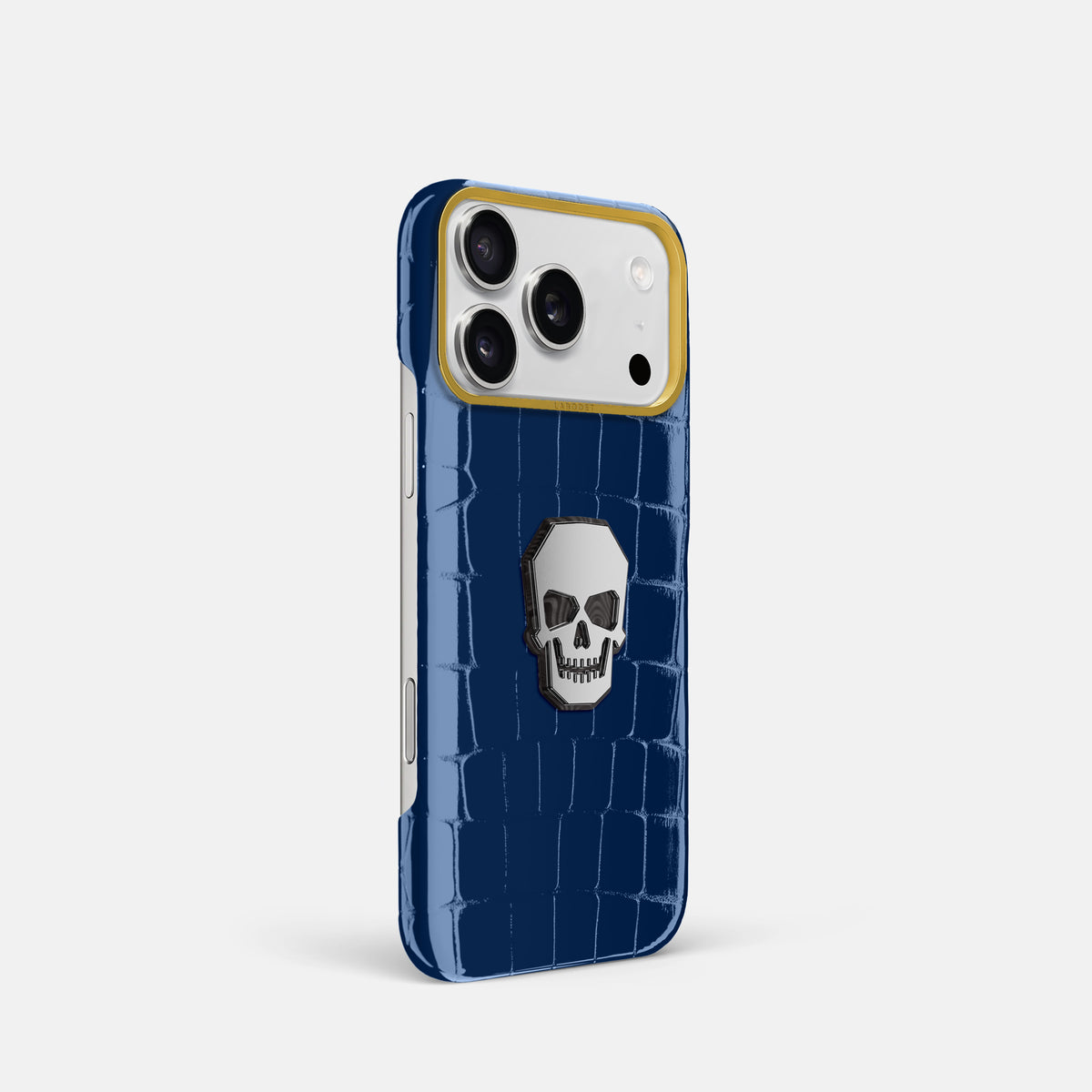 Classic Case With Titanium Skull For iPhone 17 Pro In Shiny Alligator -2 | Mediterranean-Gold