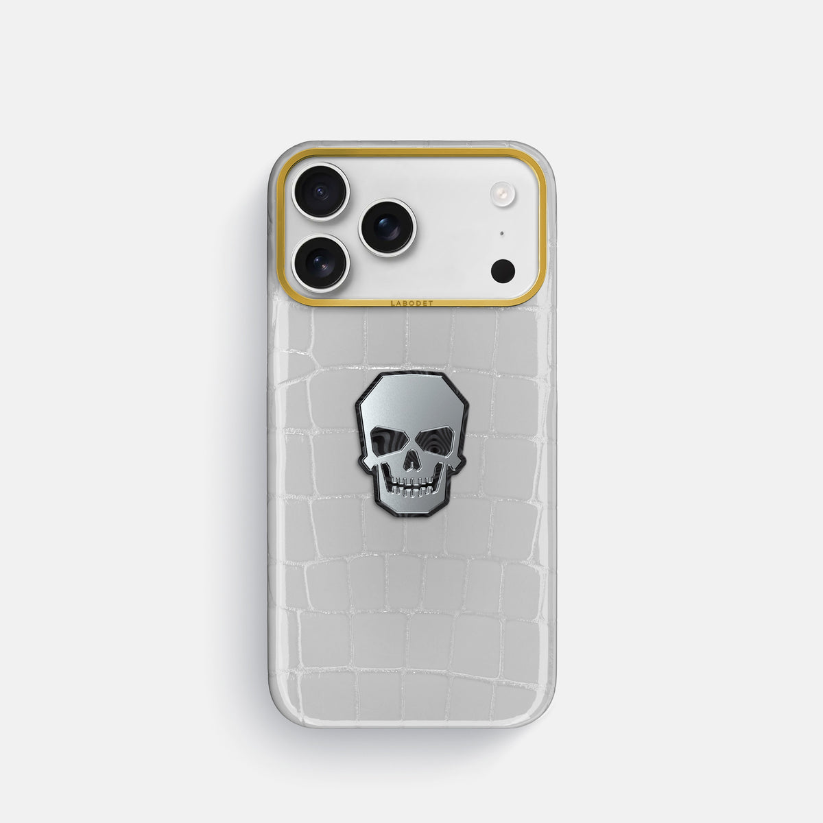 Classic Case With Titanium Skull For iPhone 17 Pro In Shiny Alligator -1 | White-Gold