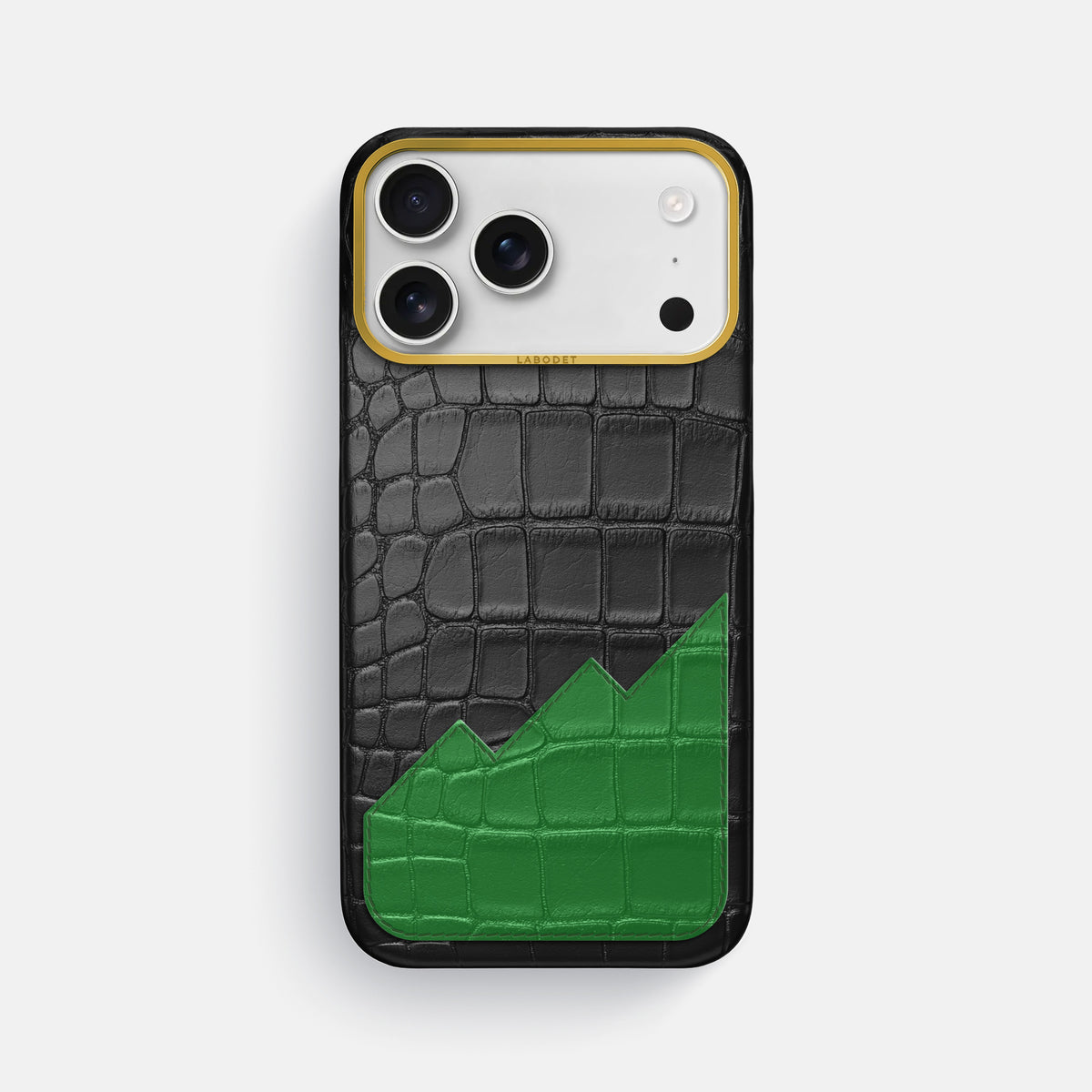 Classic Case With UpOnly For iPhone 17 Pro Max In Alligator -1 | Black-Gold