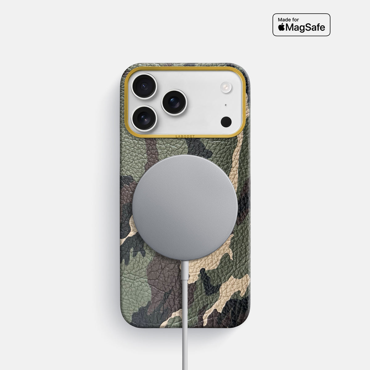 Classic Case For iPhone 17 Pro In Calf -5 | Camouflage-Gold