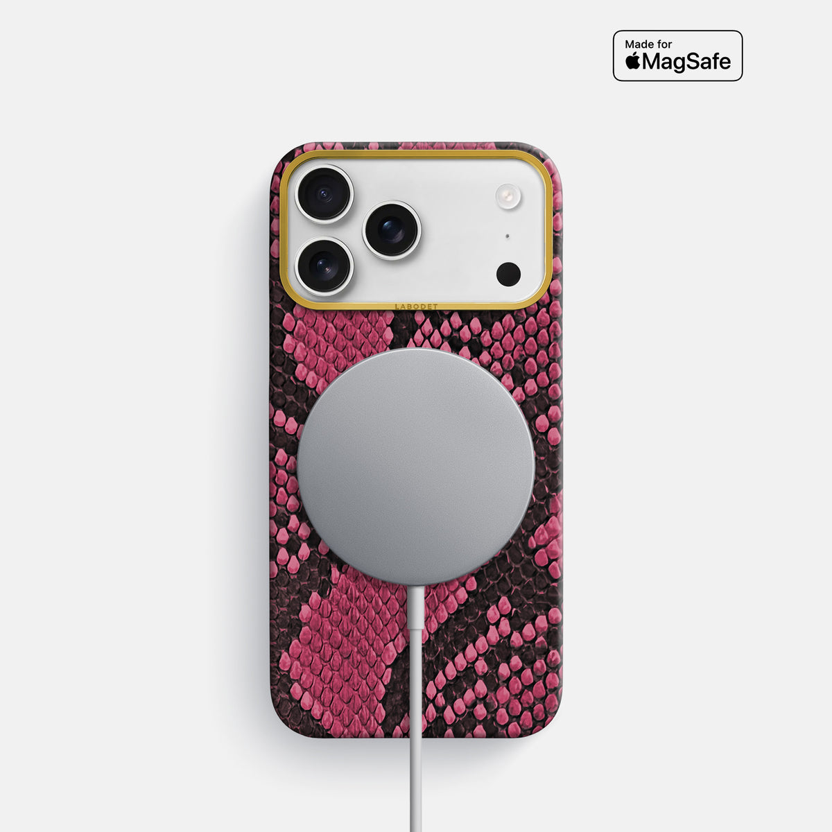 Classic Case For iPhone 17 Pro In Deluxe Python -5 | Burgundy-Gold