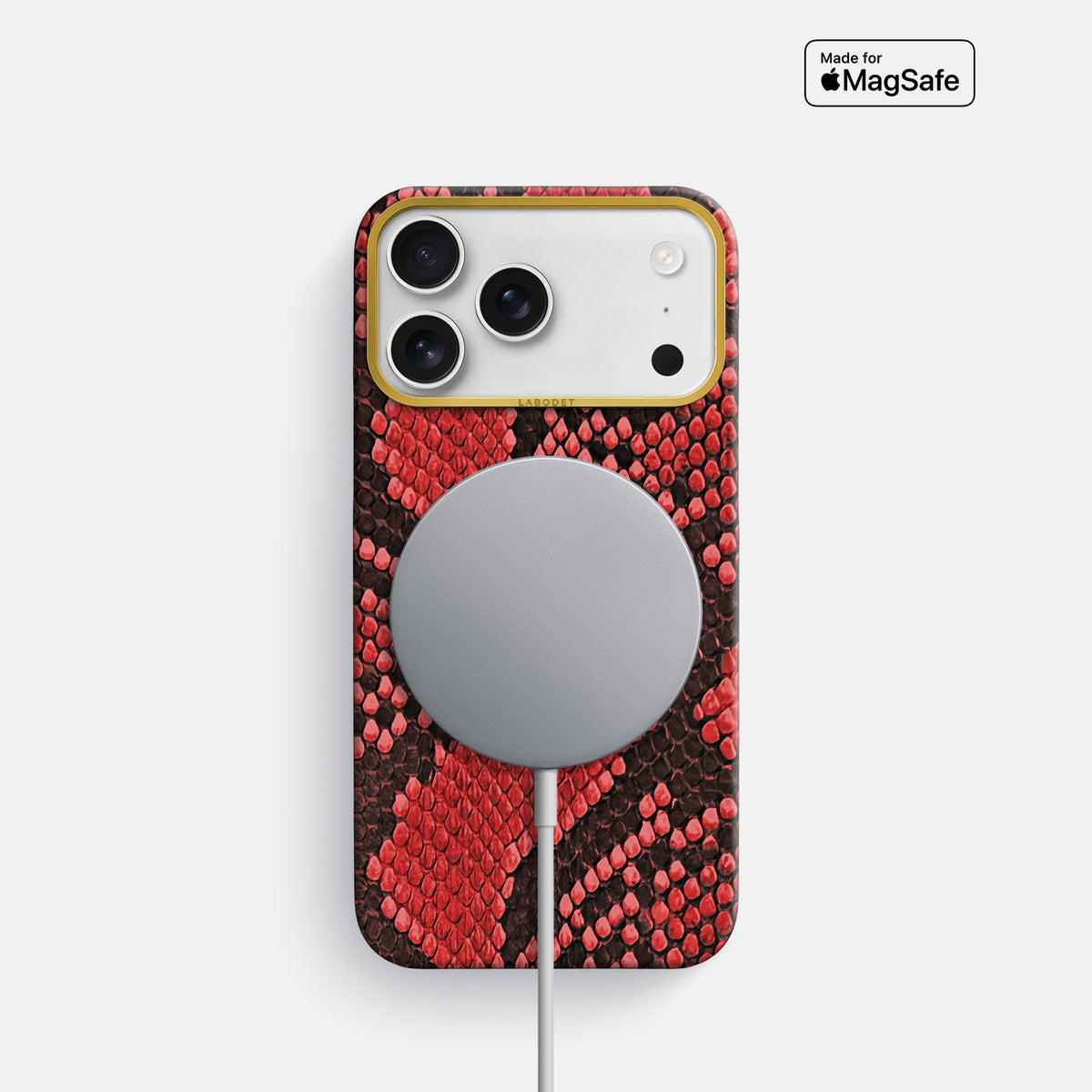 Classic Case For iPhone 17 Pro In Deluxe Python -5 | Red-Gold