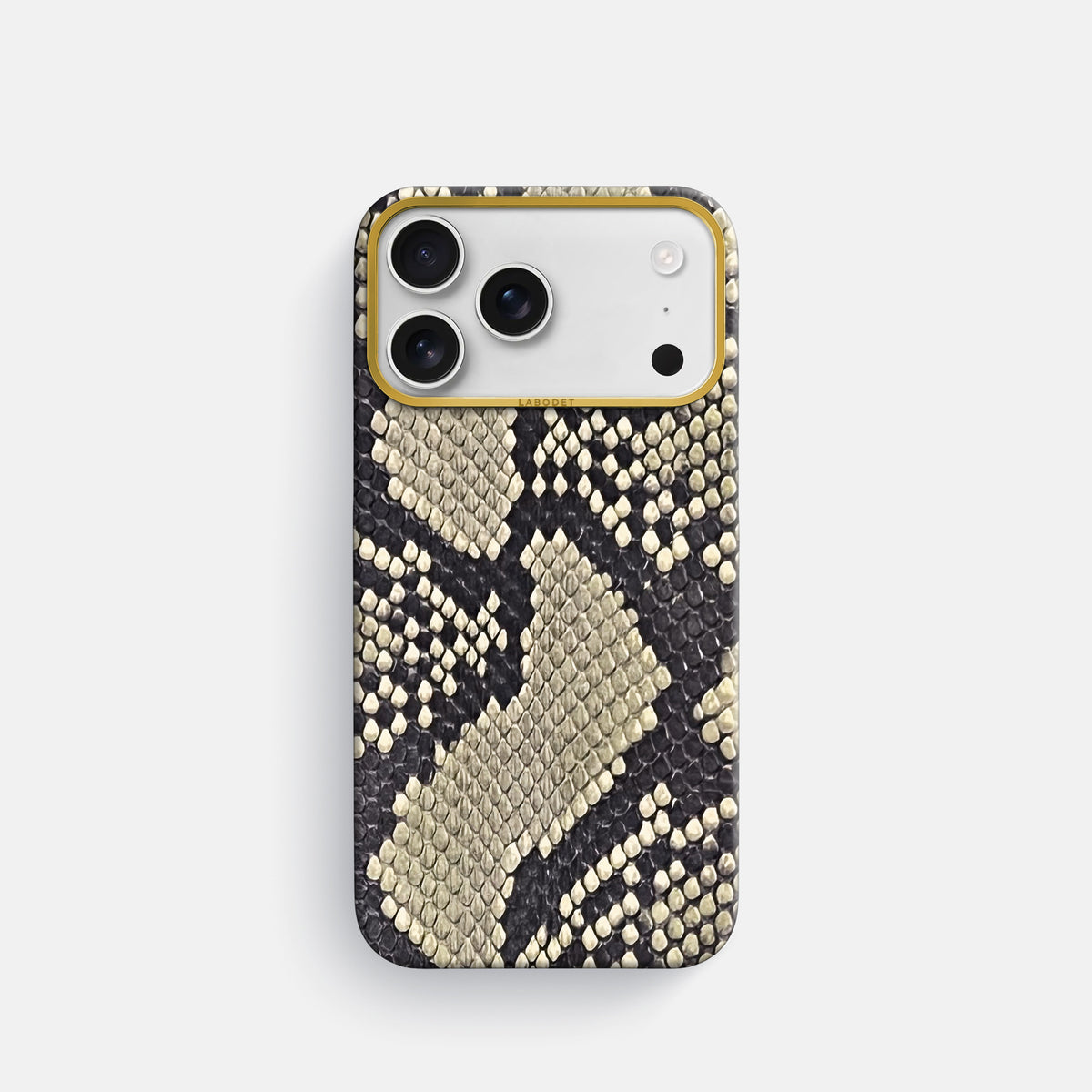 Classic Case For iPhone 17 Pro In Deluxe Python -1 | Savannah-Gold