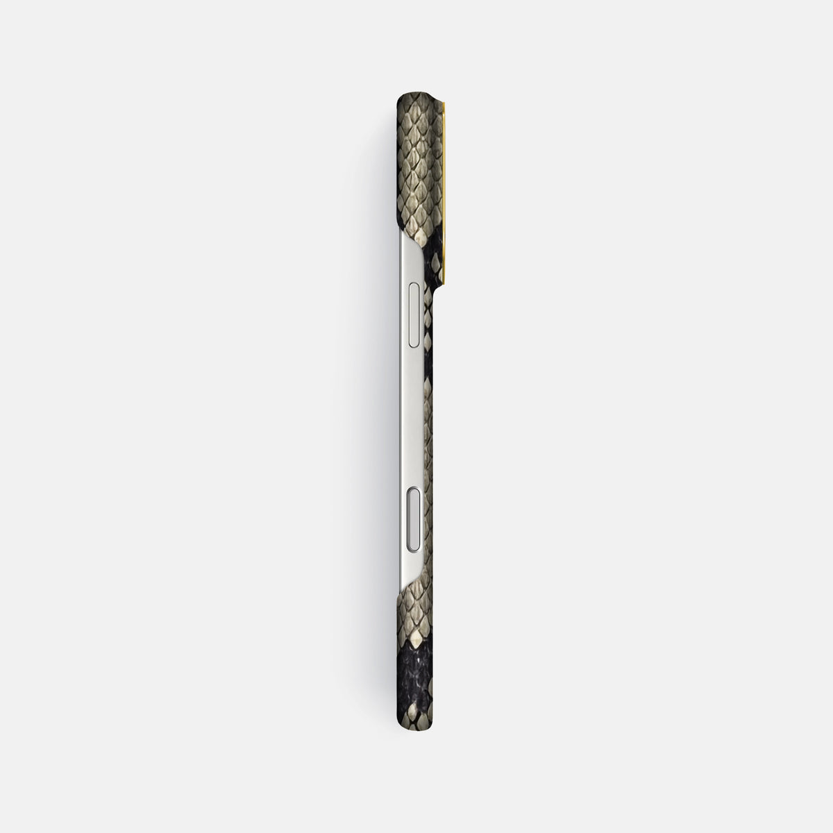 Classic Case For iPhone 17 Pro Max In Deluxe Python -3 | Savannah-Gold