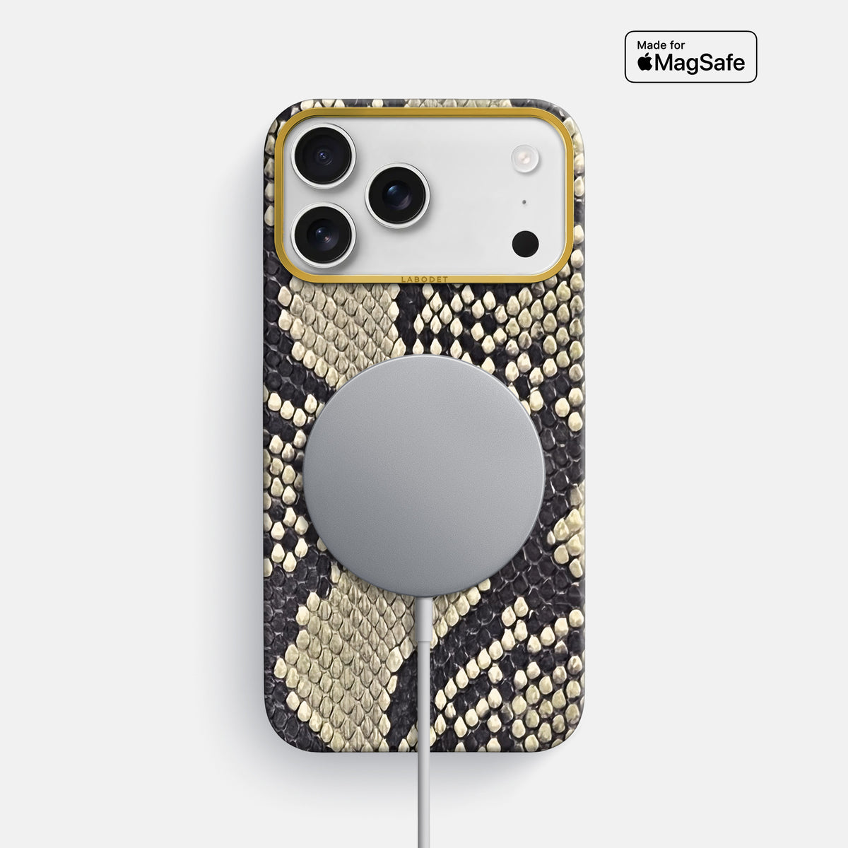 Classic Case For iPhone 17 Pro Max In Deluxe Python -5 | Savannah-Gold