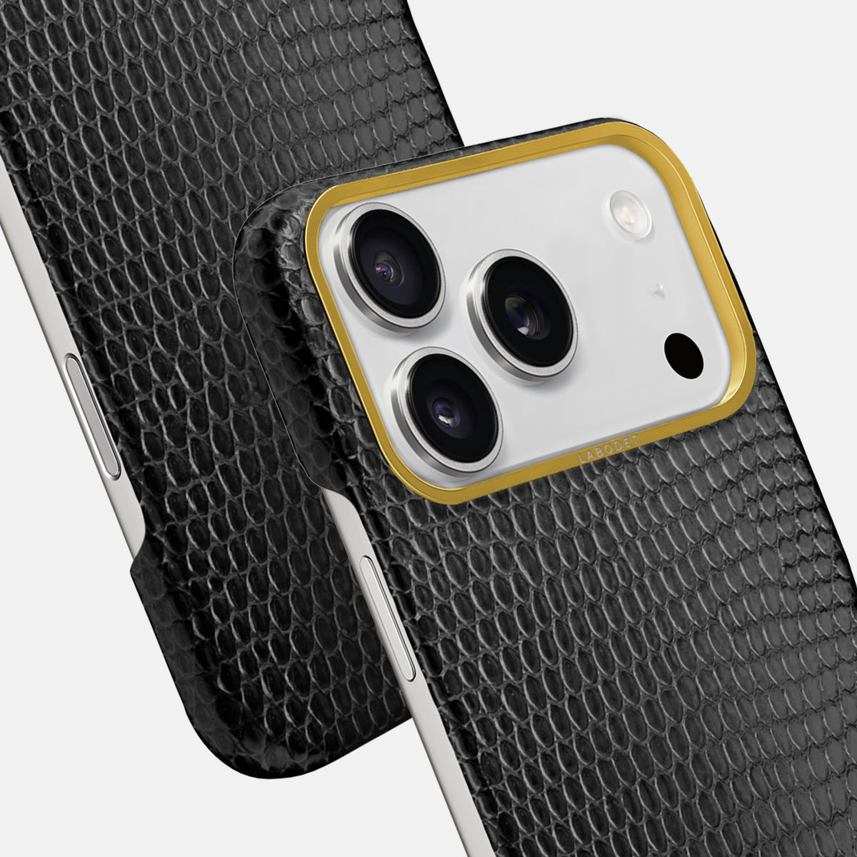 Classic Case For iPhone 17 Pro Max In Lizard -6 | Black-Gold