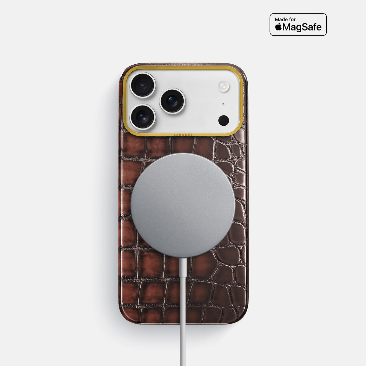 Classic Case For iPhone 17 Pro In Patina Alligator -5 | Havana-Brown-Gold