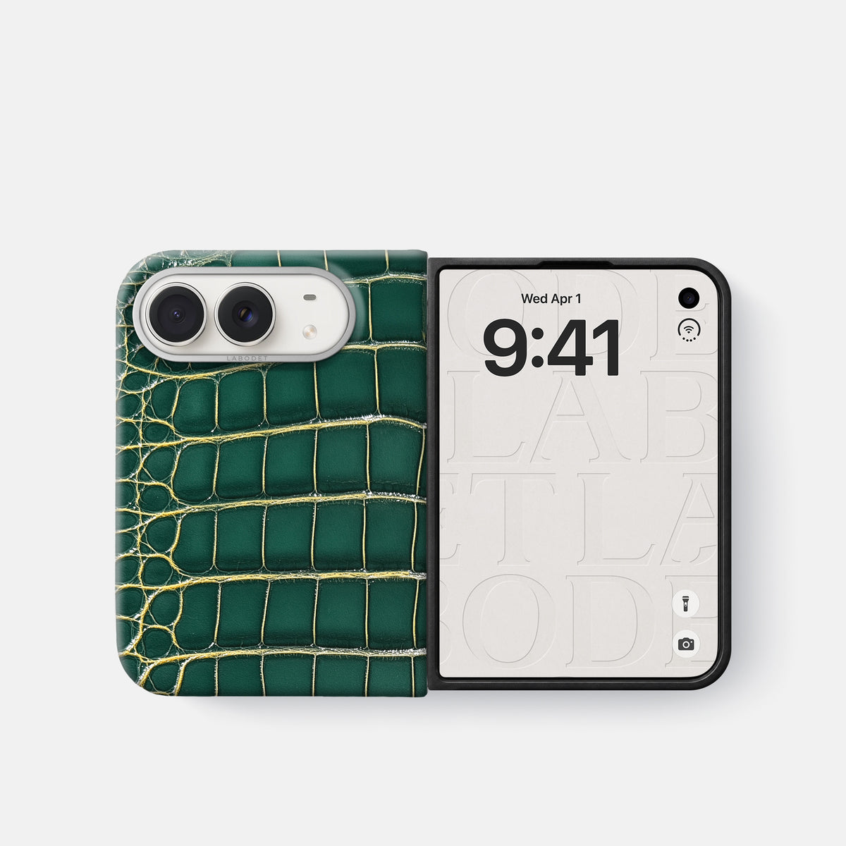 Classic Case For iPhone Duo In Patina Alligator -2 | Cambridge-Steel