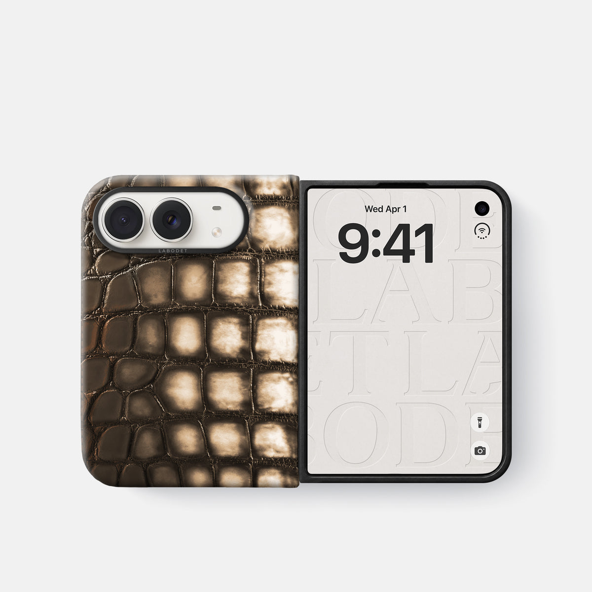 Classic Case For iPhone Duo In Patina Alligator -2 | Etoupe-Black