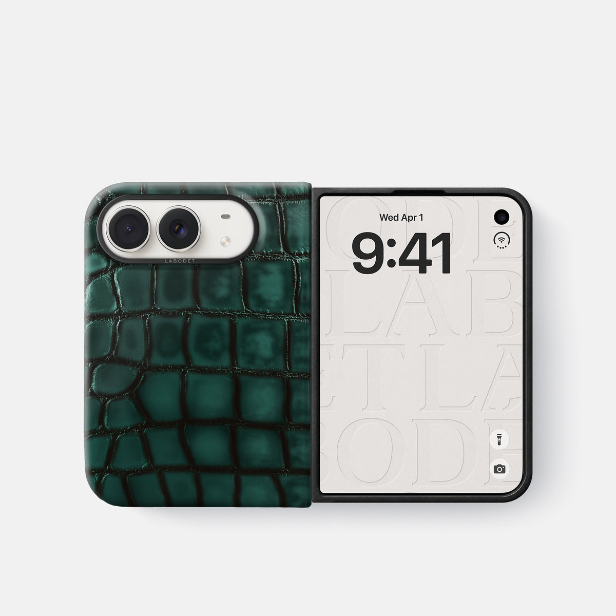 Classic Case For iPhone Duo In Patina Alligator -2 | Green-Black