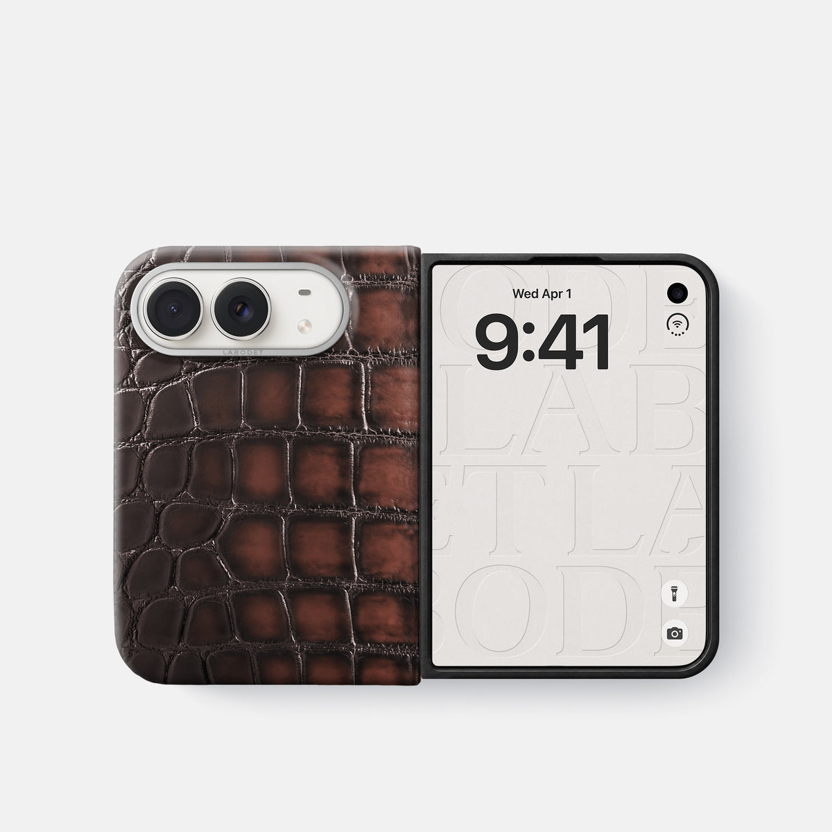 Classic Case For iPhone Duo In Patina Alligator -2 | Havana-Brown-Steel