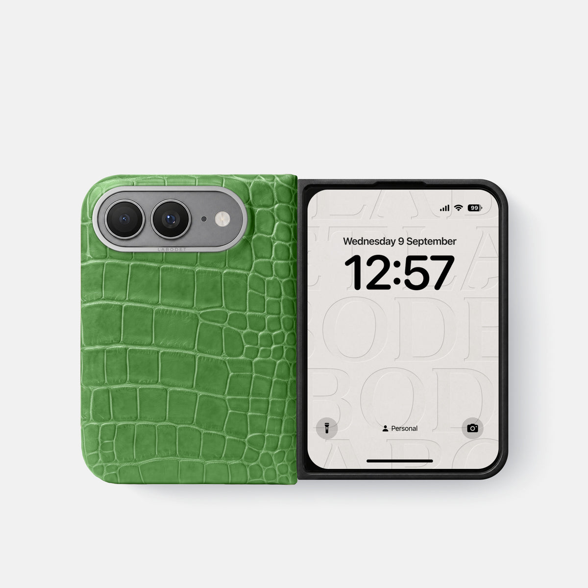 Classic Case For iPhone Ultra In Alligator -2 | Apple-Green-Steel