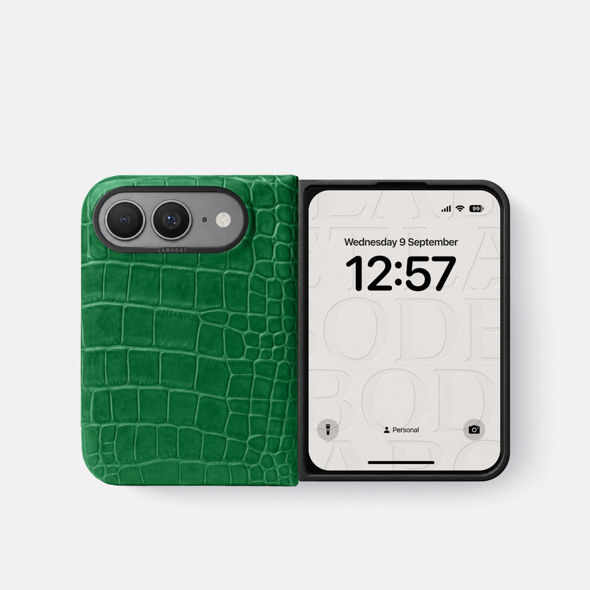 Classic Case For iPhone Ultra In Alligator -2 | Forest-Green-Black