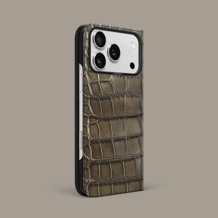 Kaki-Brown iPhone 17 Pro Max Folio Case 1/1 Alligator with Black Metal -1 | Kaki-Brown-Black
